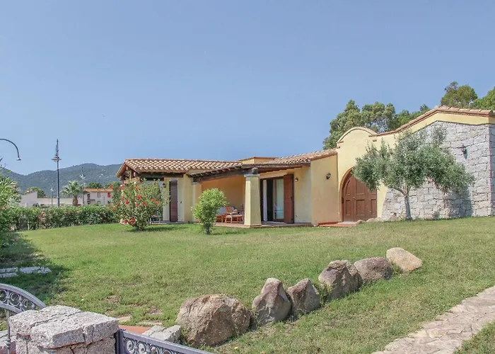 Ferienhaus Rei Sole Uni 8 Pool Costa Rei